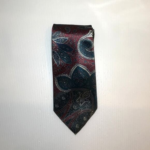 The Men’s Store Red Paisley Shorty Wide Men Necktie - Picture 1 of 4